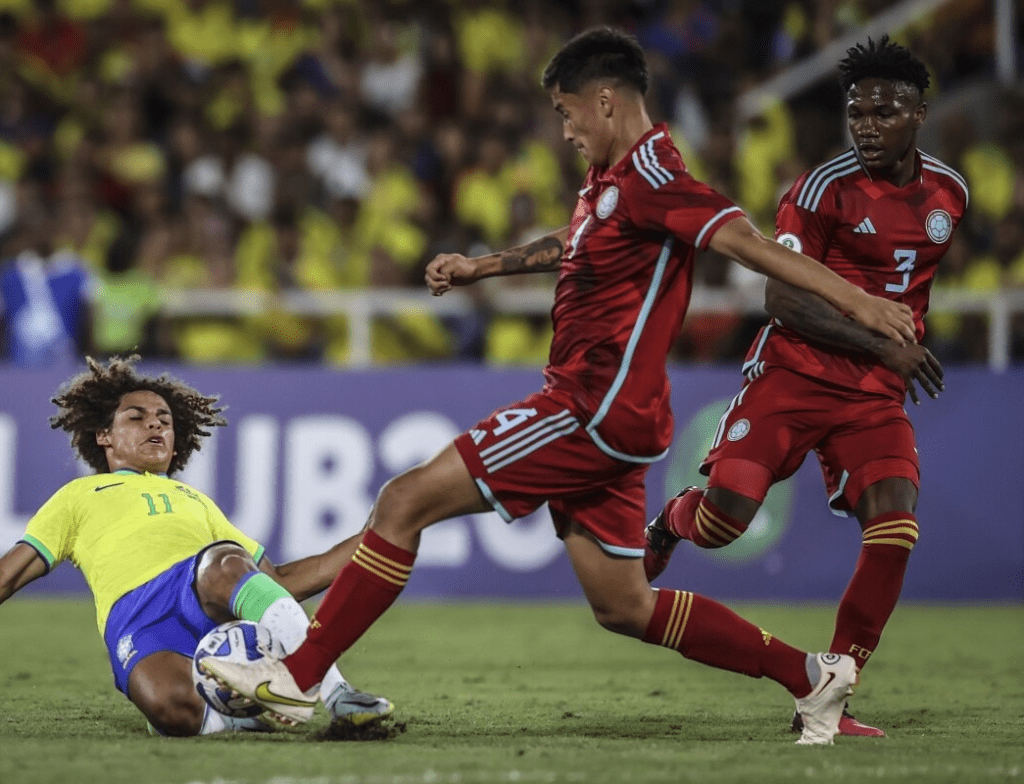 Colombia busca la clasificación frente a Brasil | RTA Noticias