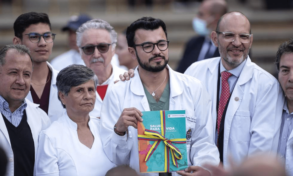 Estos son los puntos claves de la reforma a la salud | RTA Noticias