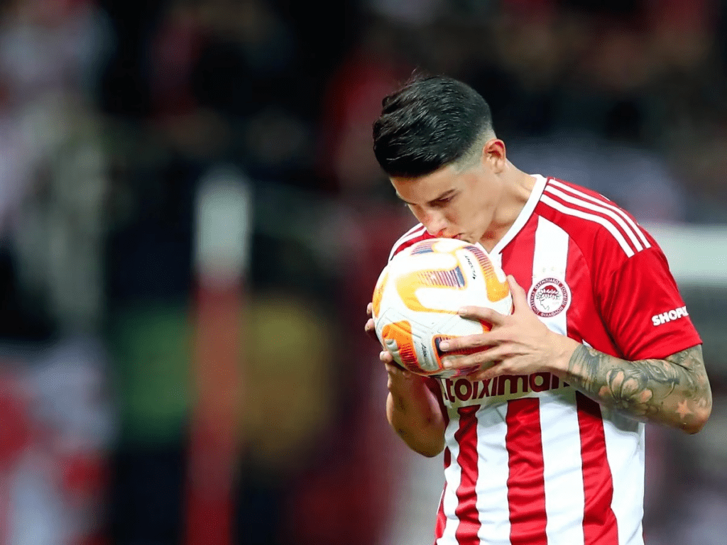 James anota doblete y asistencia con Olympiacos | RTA Noticias