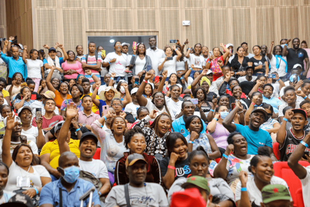 Gobierno aprueba Renta Ciudadana de $500 mil mensuales | RTA Noticias