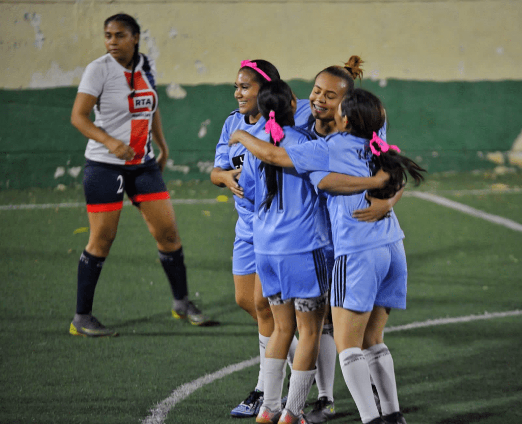RTA Noticias FC Femenino debutó en el Torneo de los Medios RTA Noticias FC Femenino debutó en el Torneo de los Medios | RTA Noticias