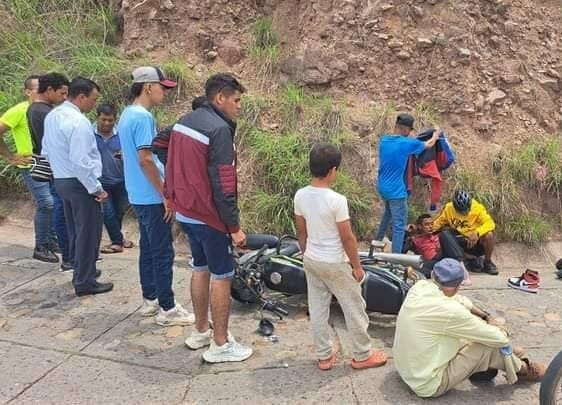 Vallenato herido tras accidente en San José de Oriente image-116
