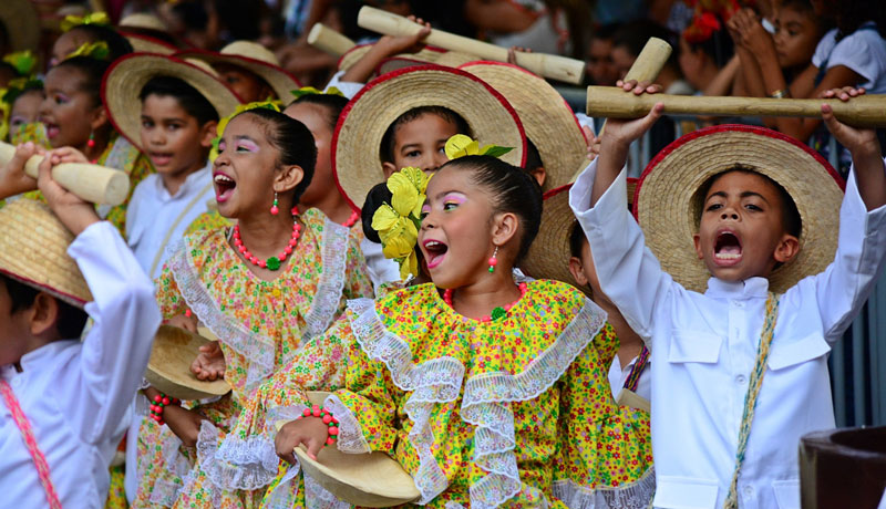 Piloneritos llenarán de color y música las calles de Valledupar | RTA Noticias