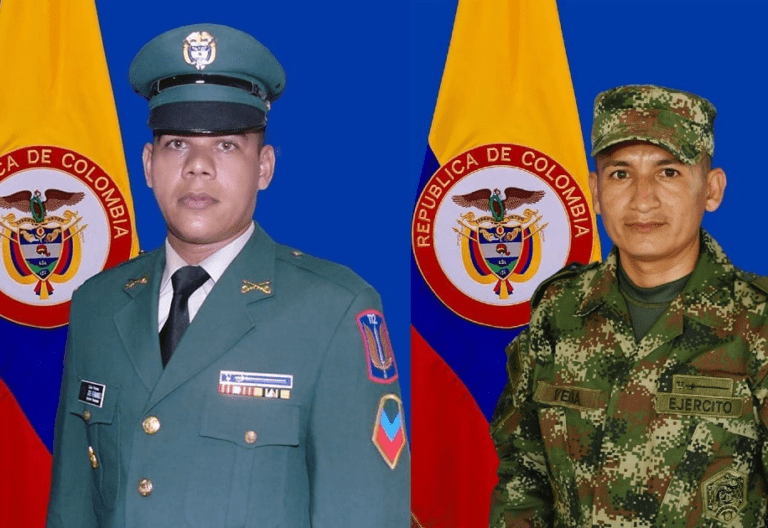 Mueren 2 militares tras "fuego amigo" image-3