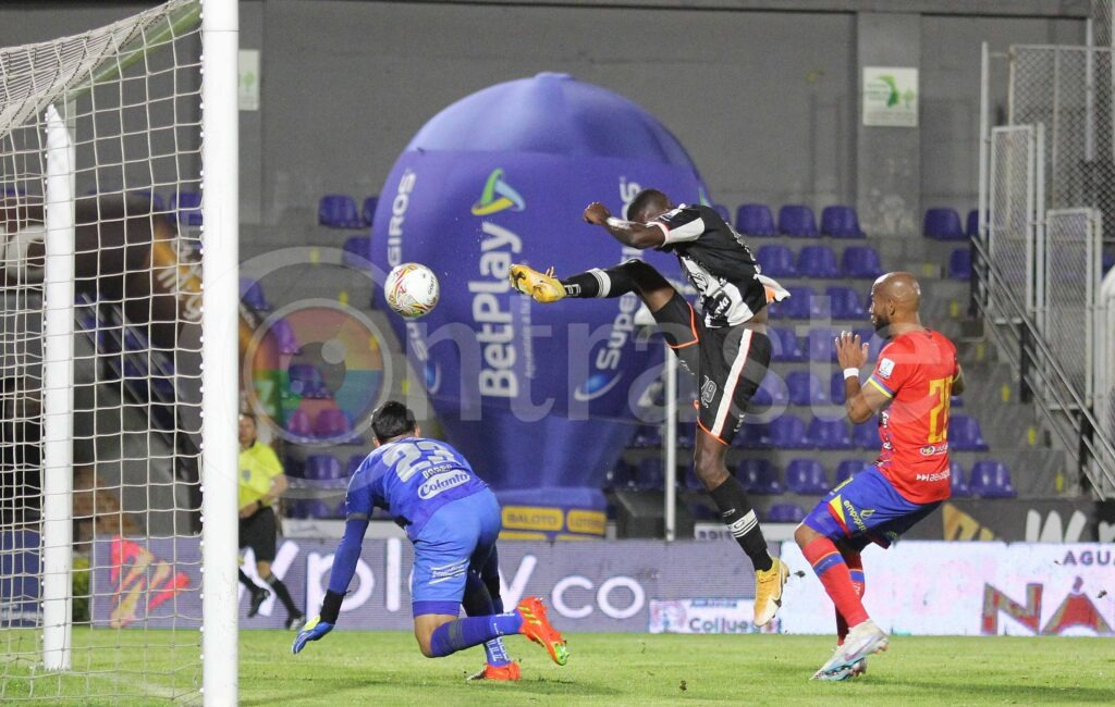 Junior venció a Huila pero no le alcanzó para clasificar | RTA Noticias