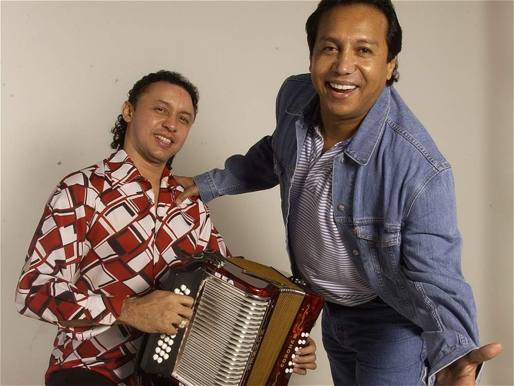 Quienes fueron los acordeoneros de Diomedes Díaz | RTA Noticias