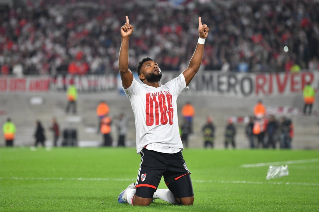 Borja le dio la victoria a River en el clásico contra Boca | RTA Noticias