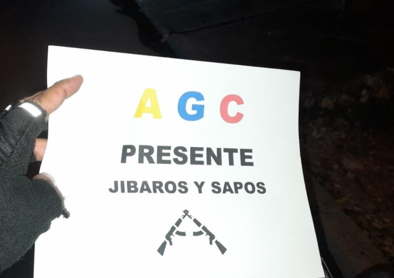 ¿Panfletos de las "AGC" en Valledupar? image-106