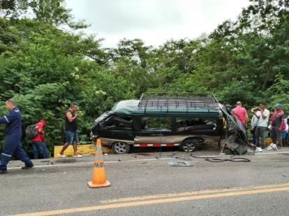 Tragedia: 9 muertos y varios heridos en la Troncal del Caribe Tragedia: 9 muertos y varios heridos en la Troncal del Caribe | RTA Noticias