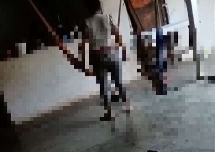 Mujer agarró a patadas a su hijo de seis meses image-127