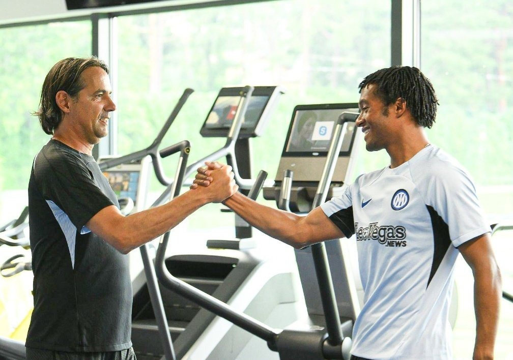 Cuadrado es presentado en el Inter de Milán image-129