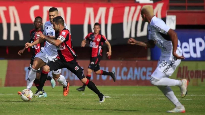Junior no pudo ni con un equipo de la B | RTA Noticias