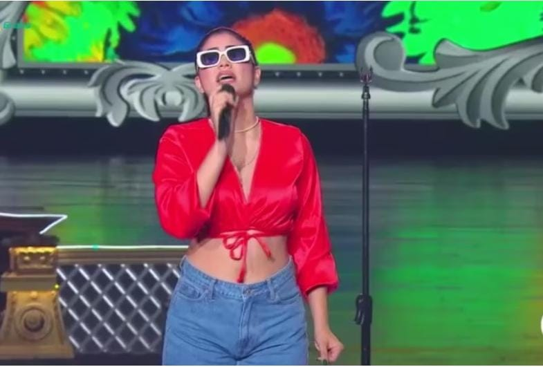 Vuelve y juega, no pasa otra imitadora de Ana del Castillo | RTA Noticias