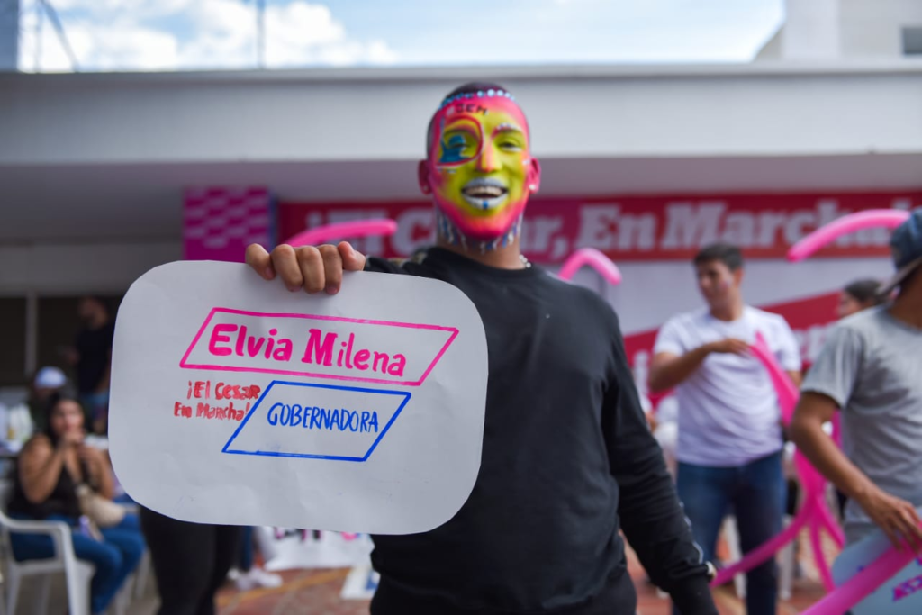 Jóvenes firmes con 'El Cesar en marcha' | RTA Noticias