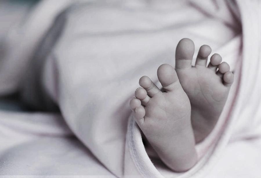 Por caso de neonato condenan a Clínica Laura Daniela | RTA Noticias