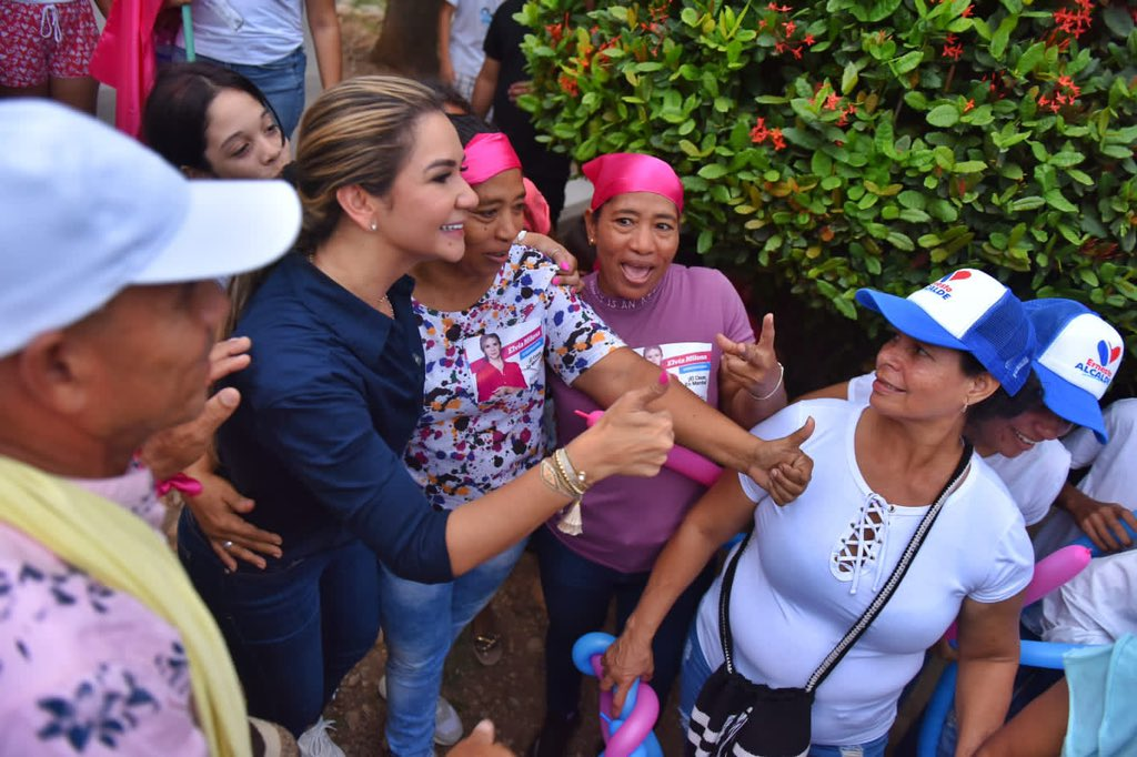 Elvia Milena visitó la comuna 5 de Valledupar image-97