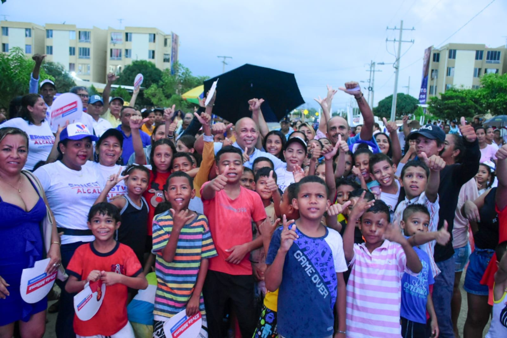 Ernesto Orozco inició septiembre recorriendo a Valledupar Ernesto Orozco inició septiembre recorriendo a Valledupar | RTA Noticias