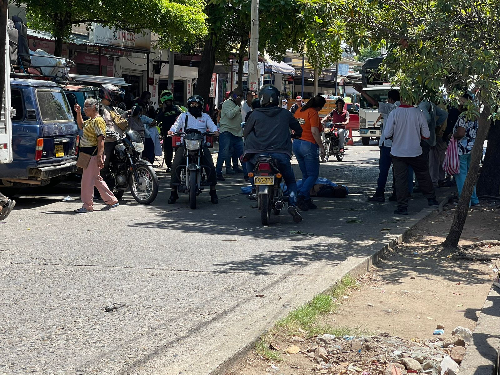 Habitante de calle fallece en plena vía de Valledupar image-243