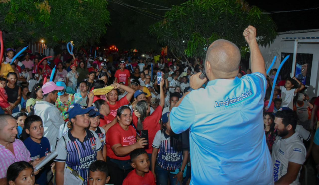 Barrios populares de Valledupar respaldan a Ernesto Orozco Barrios populares de Valledupar respaldan a Ernesto Orozco | RTA Noticias