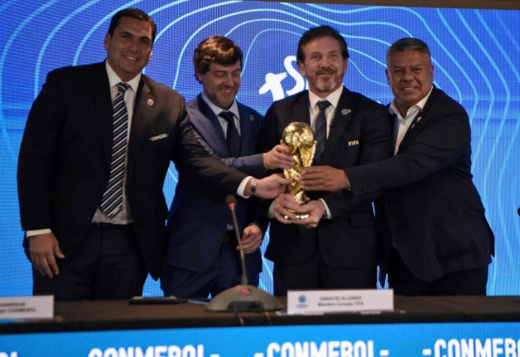 La FIFA anuncia que el mundial 2030 se disputará en seis paises | RTA Noticias
