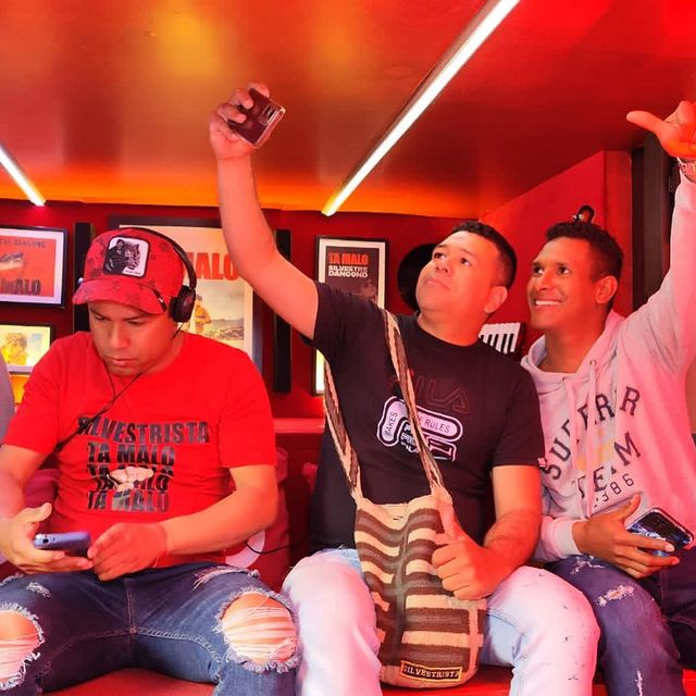 El Bus Silvestrita se tomó la capital de Colombia El Bus Silvestrita se tomó la capital de Colombia | RTA Noticias