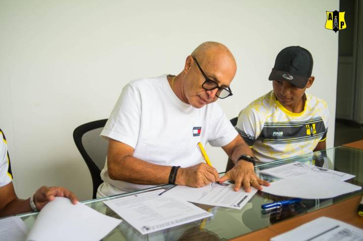 Presidente de Alianza Petrolera enfrenta amenazas | RTA Noticias