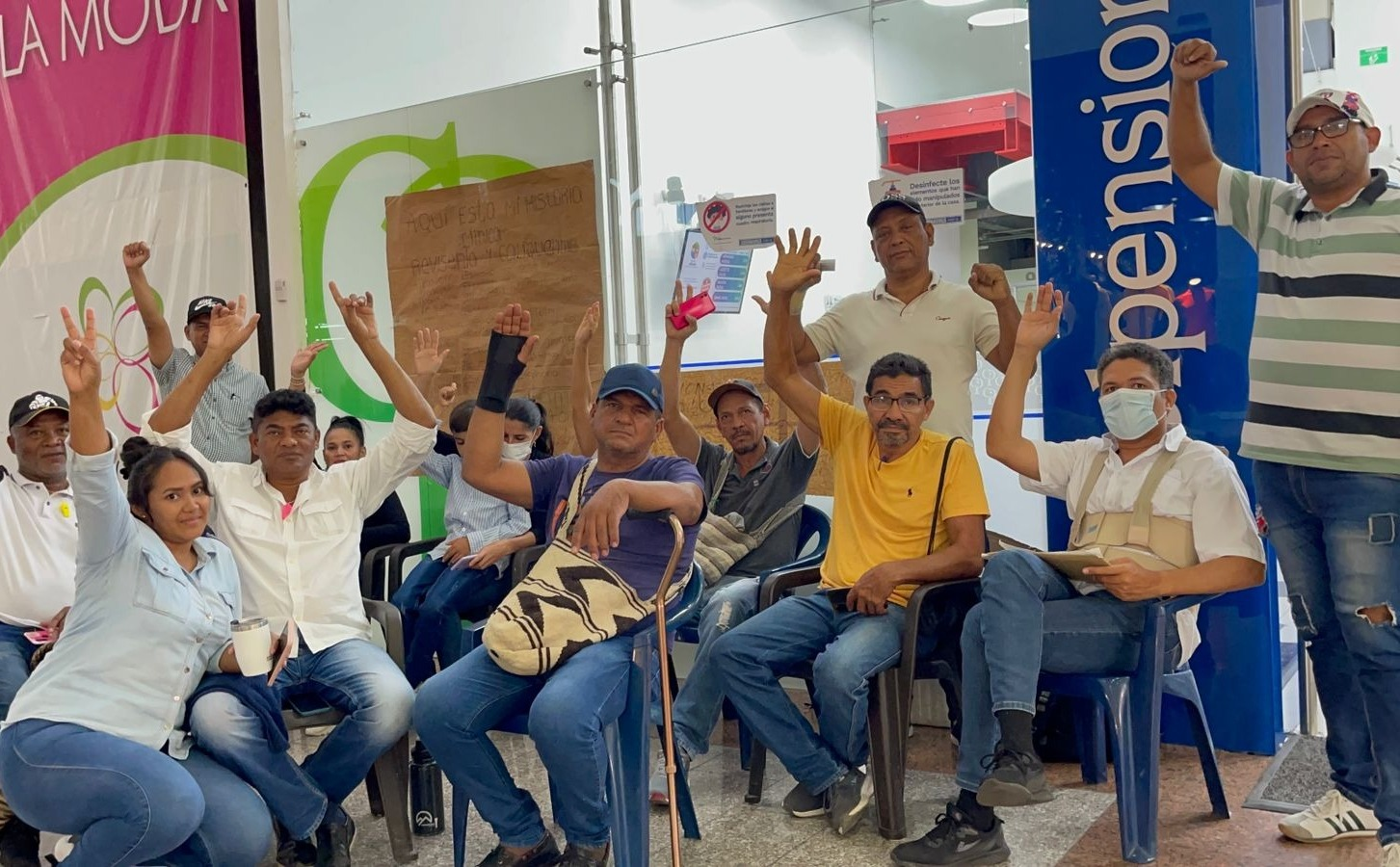 Ex trabajadores del sector minero protestan por retiro de pensiones image-42