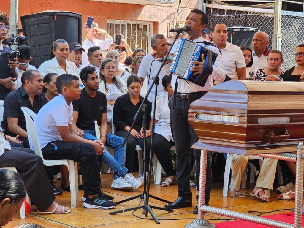 Valledupar despidió con sentido homenaje a reconocido músico | RTA Noticias