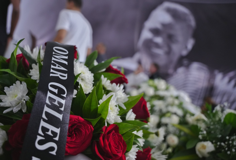 Maluma, Falcao y Karol G lamentan muerte de Omar Geles image-183