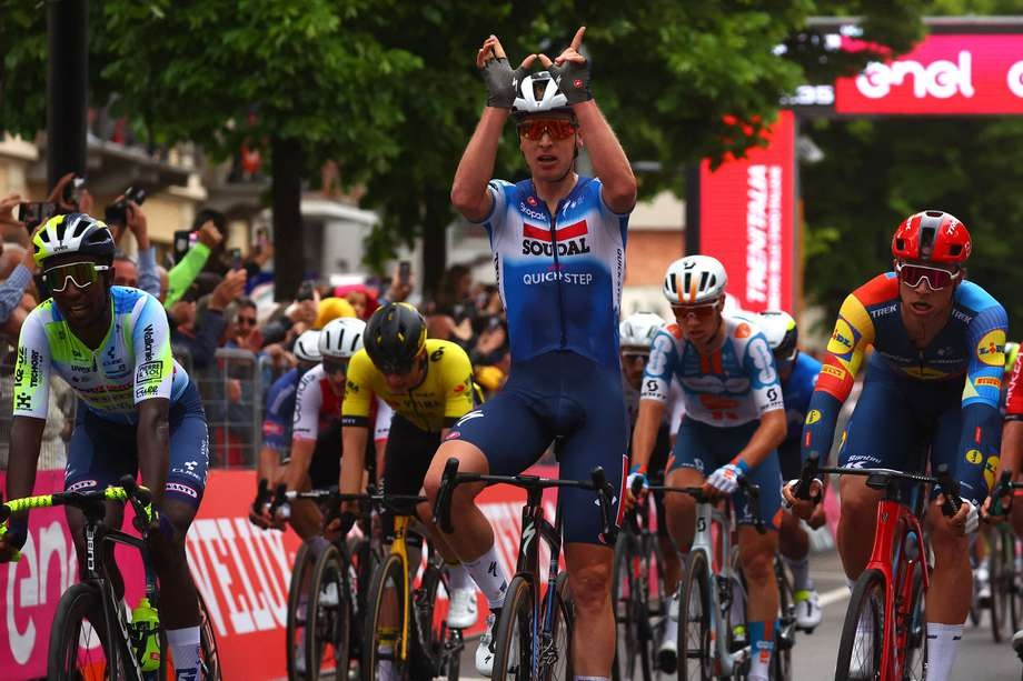 Así van los colombianos en el Giro de Italia | RTA Noticias