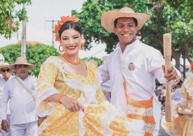 Estos son los ganadores del Desfile de Piloneras 2024 image-46