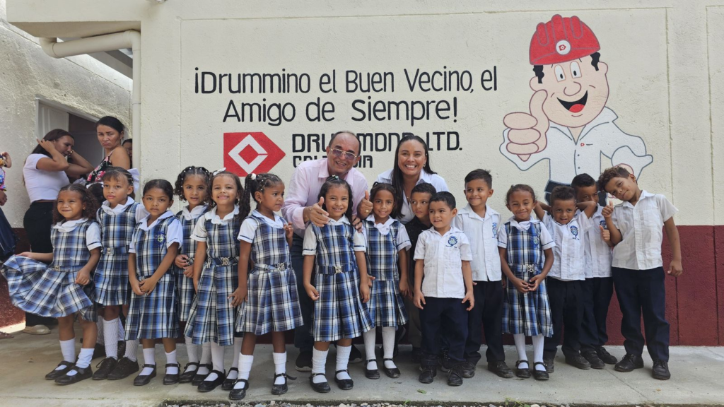 Drummond entregó Jardín Infantil en Bosconia, Cesar | RTA Noticias
