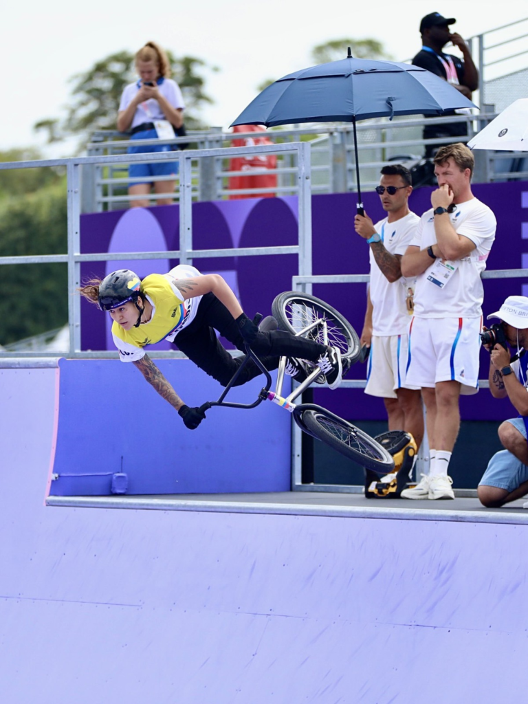Queen Saray Villegas logró diploma olímpico en BMX Freestyle | RTA Noticias