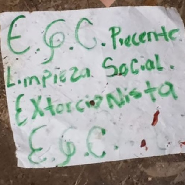 Asesinan a un joven y dejan panfleto de limpieza social | RTA Noticias
