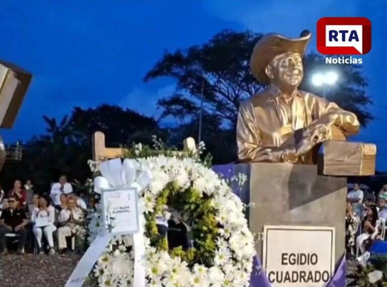 Villanueva rindió homenaje al rey vallenato Egidio Cuadrado Imagen de WhatsApp 2024-10-22 a las 13.57.01_71fab232