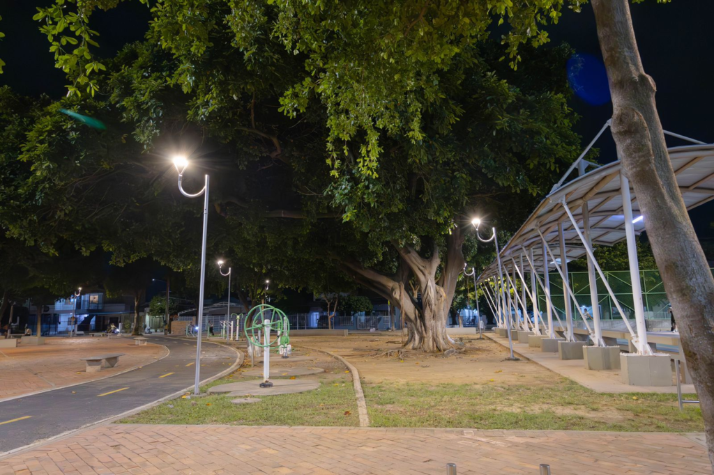 Valledupar: Más de 300 faroles han sido modernizados a LED | RTA Noticias