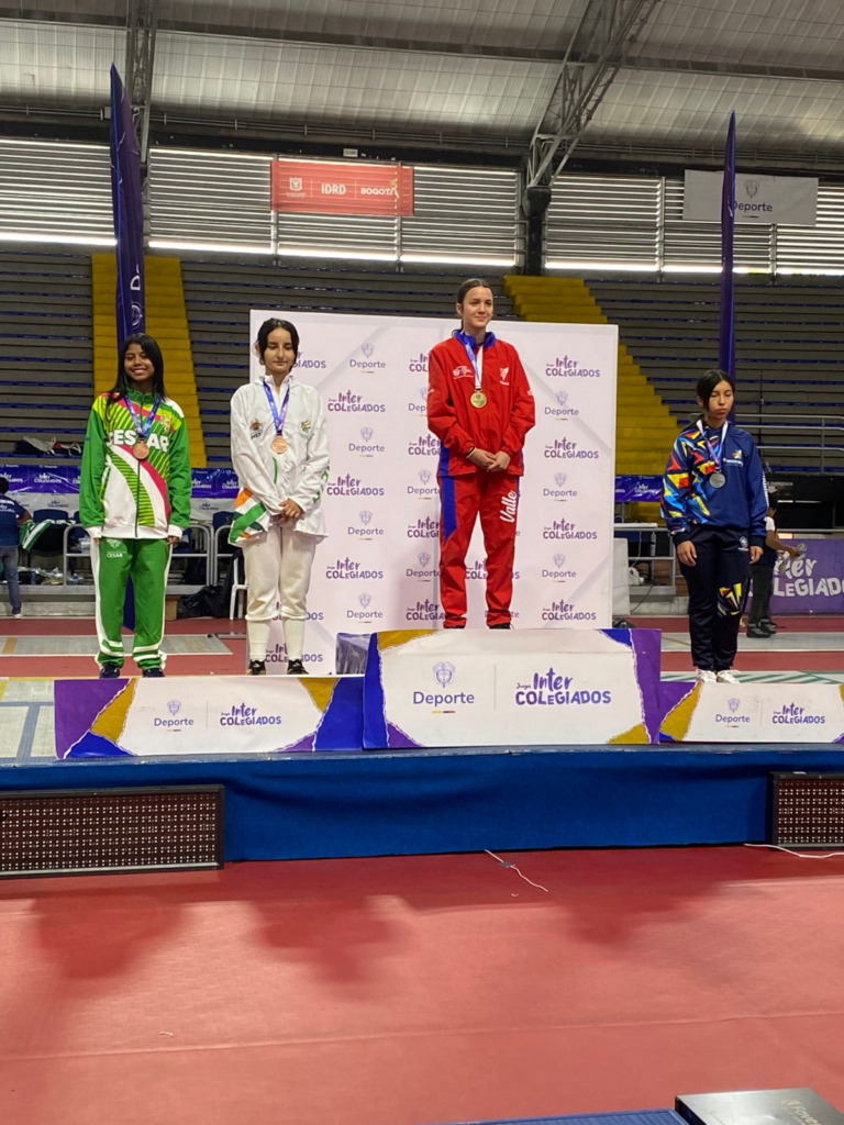 El Cesar brilla en esgrima durante los Juegos Intercolegiados | RTA Noticias