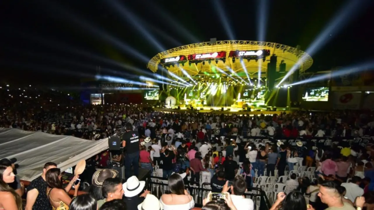 ¡ESTUPENDO! Compran entradas al Parque sin conocer lista de artistas del Festival image