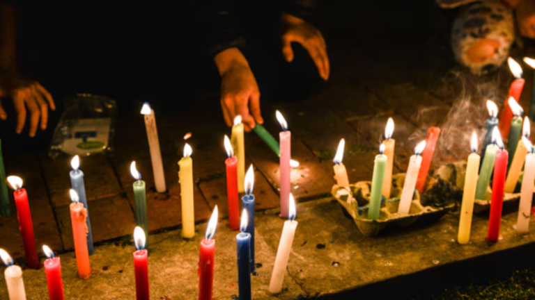 Noche de Velitas en Colombia: el inicio de las festividades navideñas image