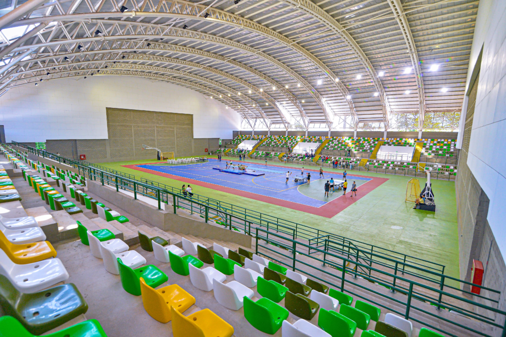 El Cesar inaugura Coliseo Multifuncional y Piscina Olímpica | RTA Noticias