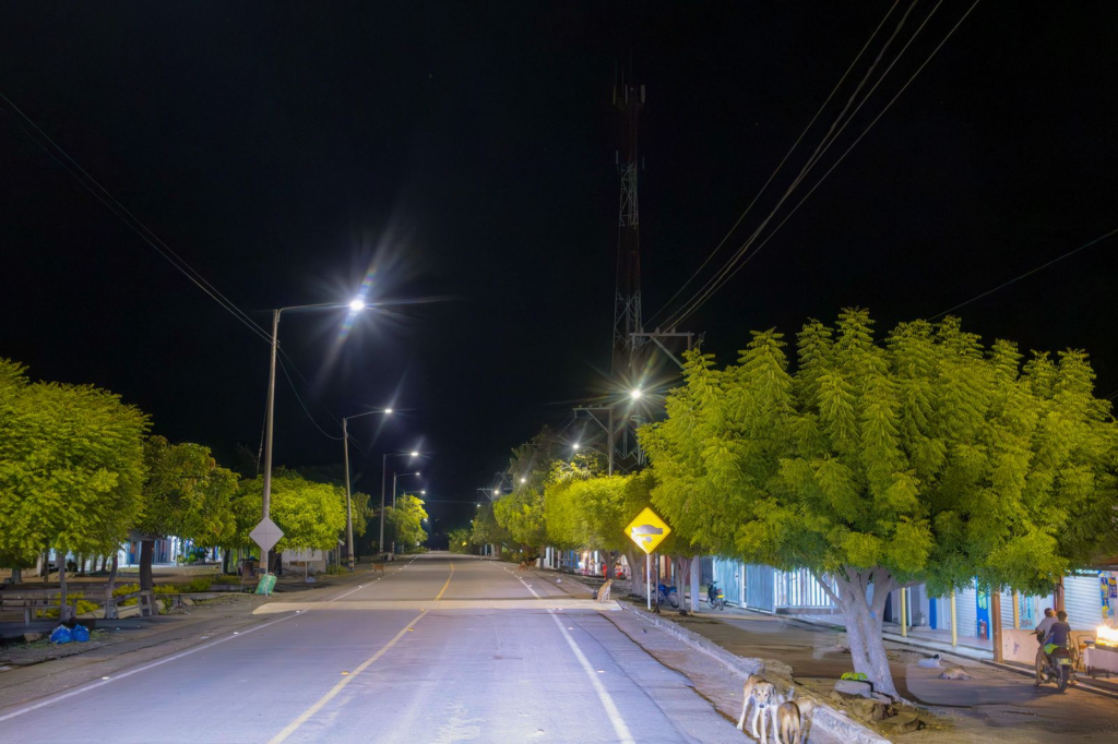 Corregimientos de Valledupar poseen un moderno alumbrado público Corregimientos de Valledupar poseen un moderno alumbrado público | RTA Noticias