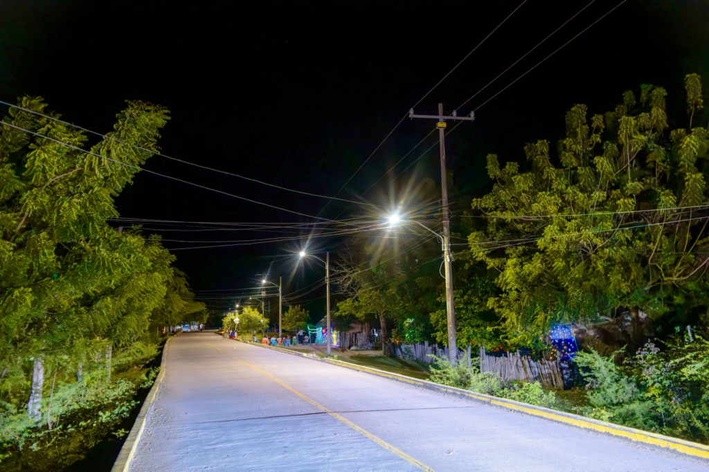 Corregimientos de Valledupar poseen un moderno alumbrado público Corregimientos de Valledupar poseen un moderno alumbrado público | RTA Noticias
