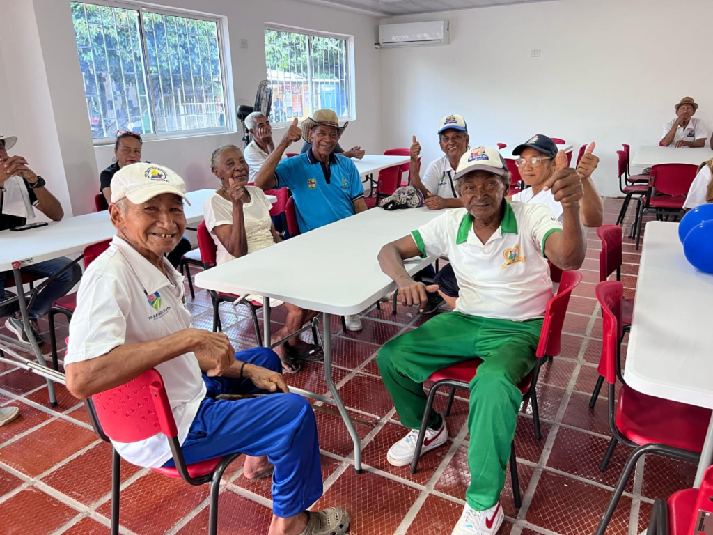 Drummond entregó mejoramiento y dotación de la Casa del Adulto Mayor Drummond entregó mejoramiento y dotación de la Casa del Adulto Mayor | RTA Noticias