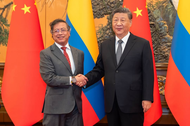 Colombia firma acuerdo con China para integrar la Ruta de la Seda image
