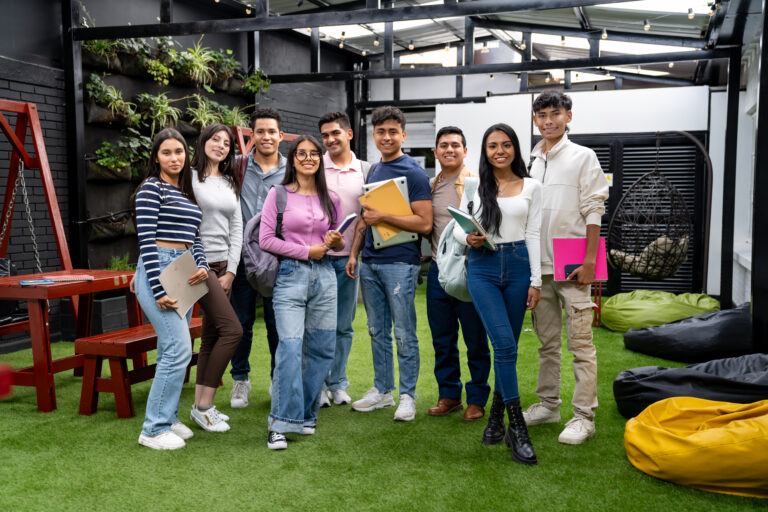 Estudiar con una beca del 60% es posible con Areandina DSC09322-Edit