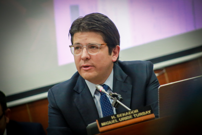 Miguel Uribe Turbay sigue en estado crítico image