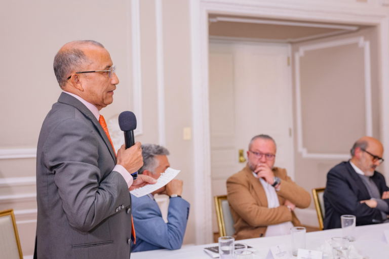 Rector de la UPC participa en diálogo con el presidente Petro image
