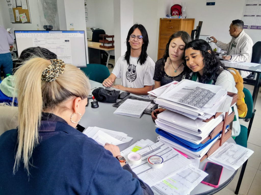 Más de 45.000 jóvenes inscritos para elecciones de Consejos Municipales | RTA Noticias