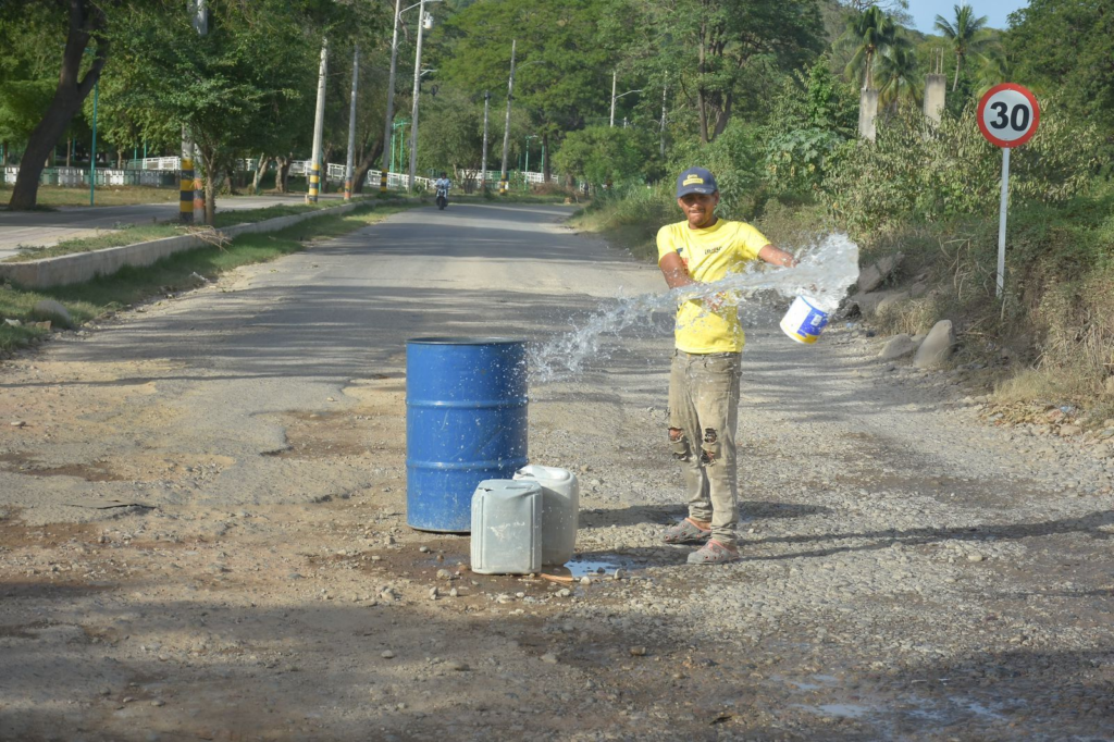 Tras años de espera, pavimentarán el tramo Don Alberto - La Mesa en Valledupar | RTA Noticias