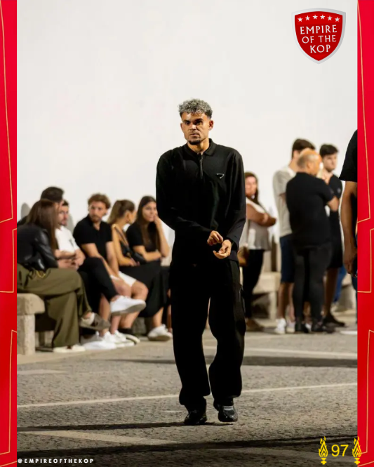 Díaz, entre lagrimas en la misa del séptimo día de Diogo Jota y André | RTA Noticias